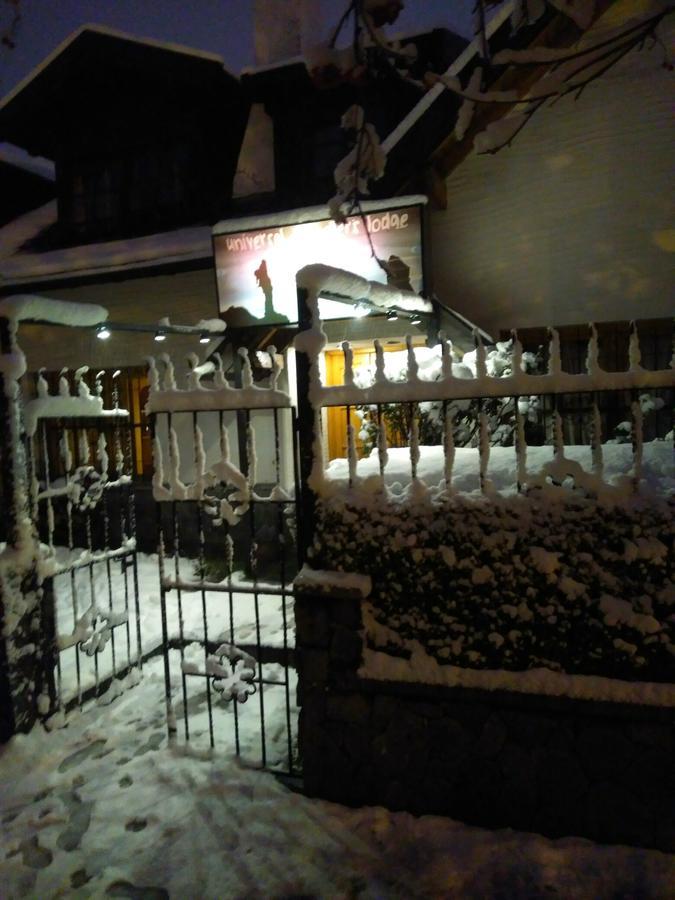 Universal Traveller'S Hostel San Carlos de Bariloche Exterior foto